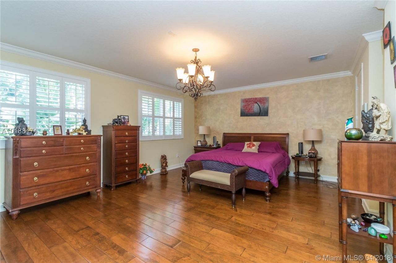 Casa en Miami, Estados Unidos, 250 m² - imagen 7