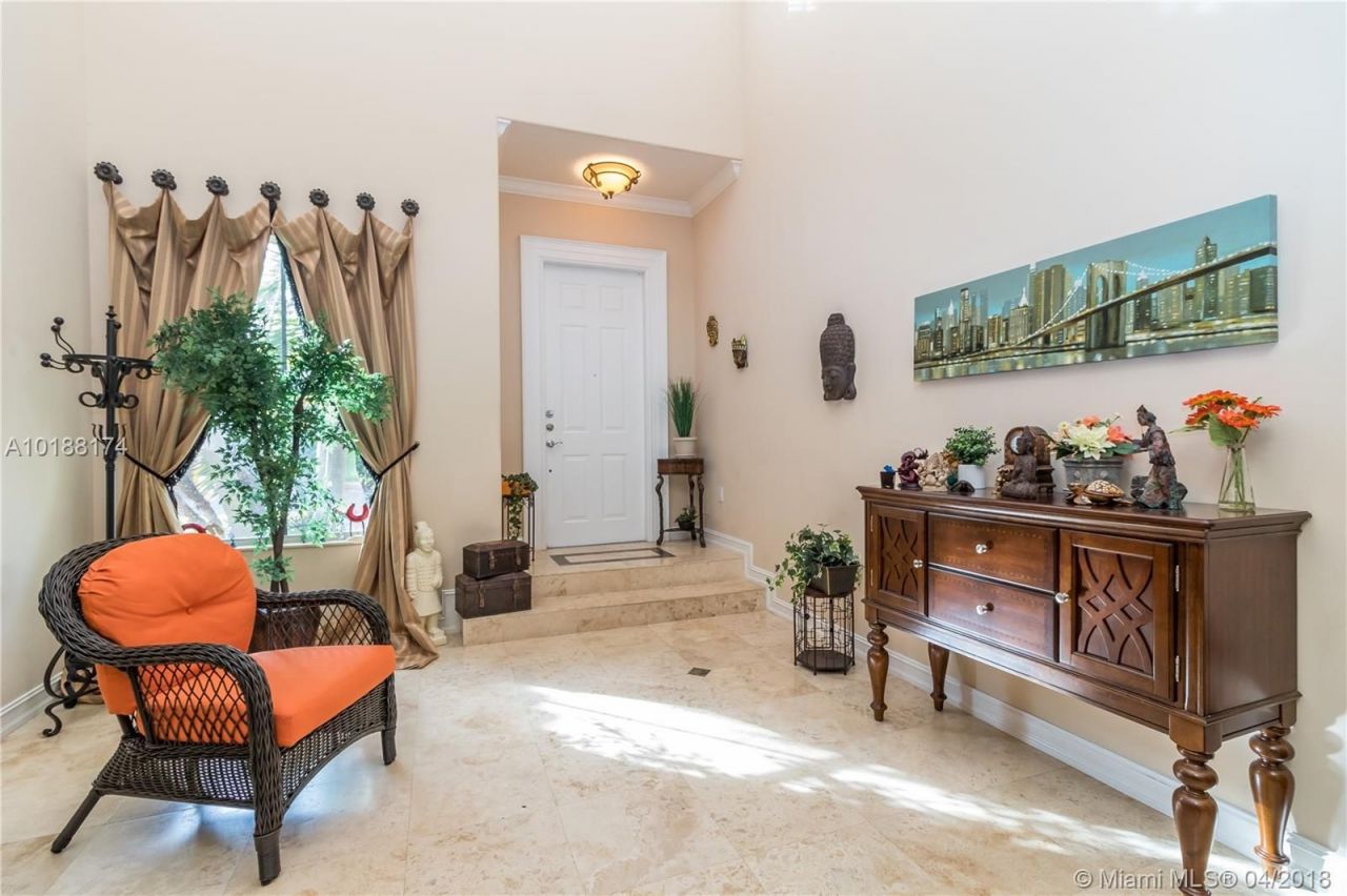 Casa en Miami, Estados Unidos, 250 m² - imagen 12