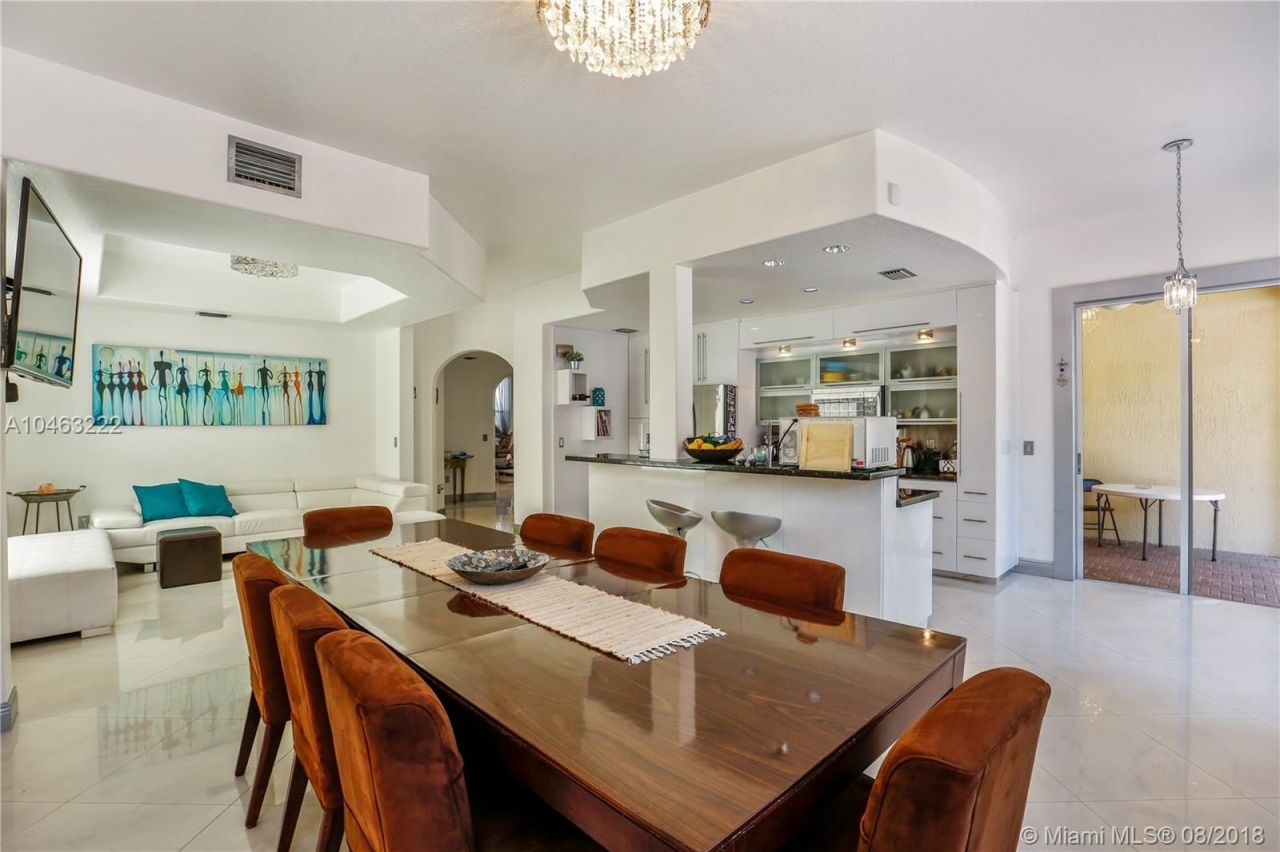 Haus in Miami, USA, 260 m² - Foto 3