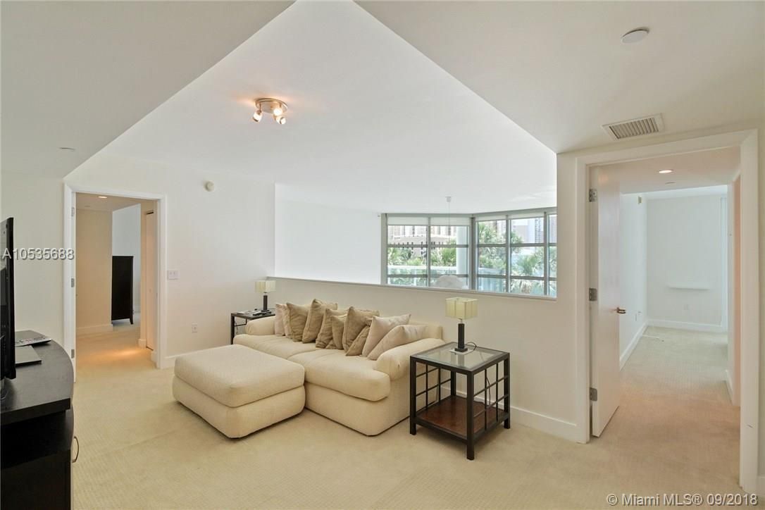 Loft in Miami, USA, 270 m² - picture 4