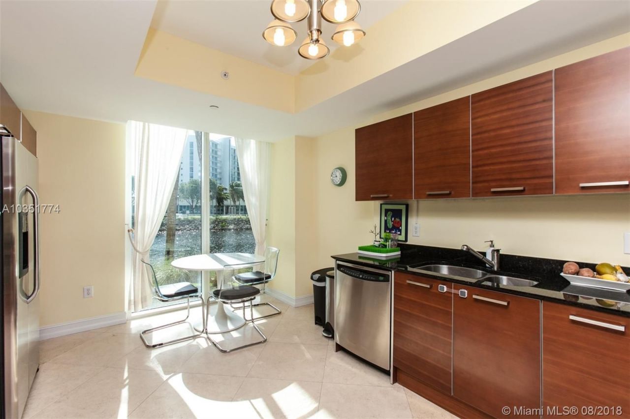 Stadthaus in Miami, USA, 240 m² - Foto 12