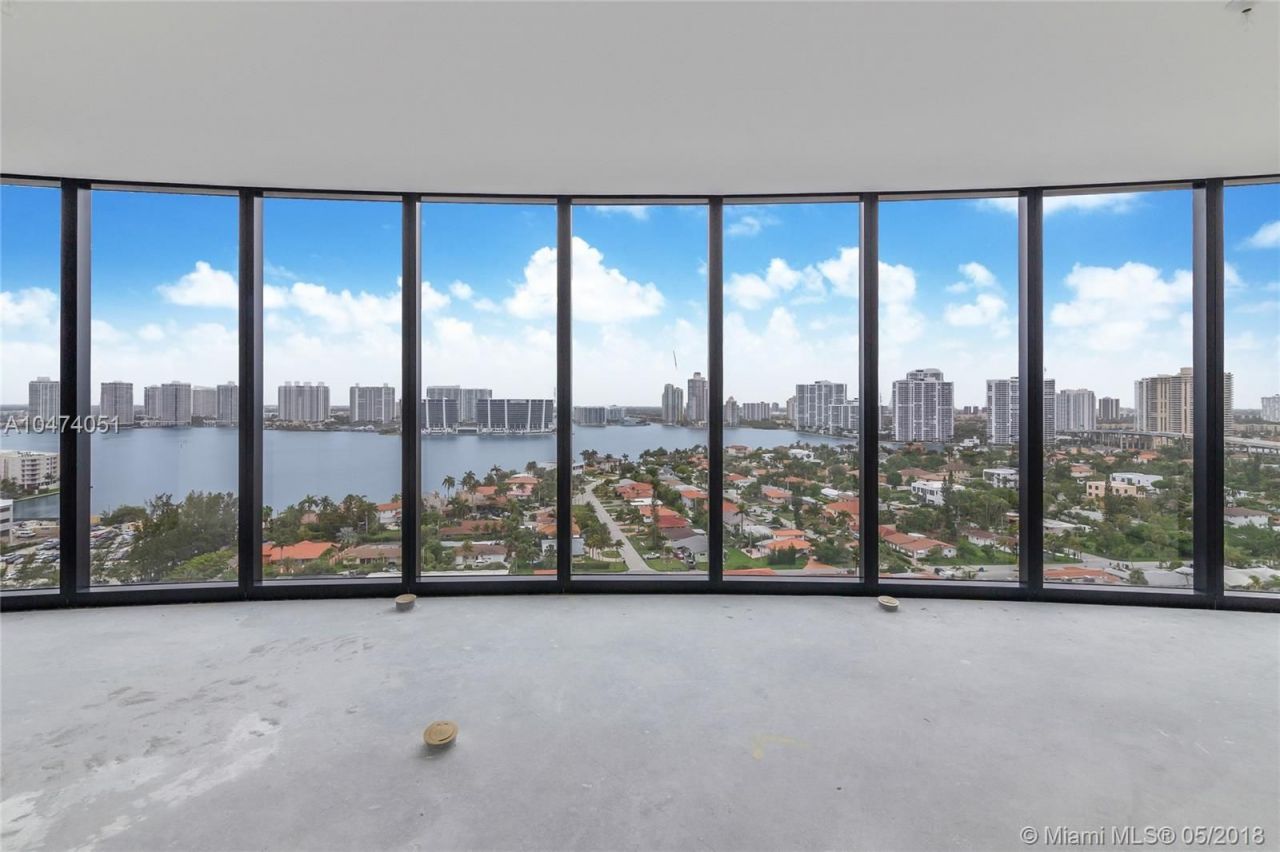 Appartement à Miami, États-Unis, 300 m² - image 1