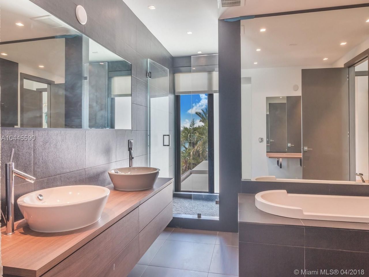 Villa in Miami, USA, 800 m² - picture 5