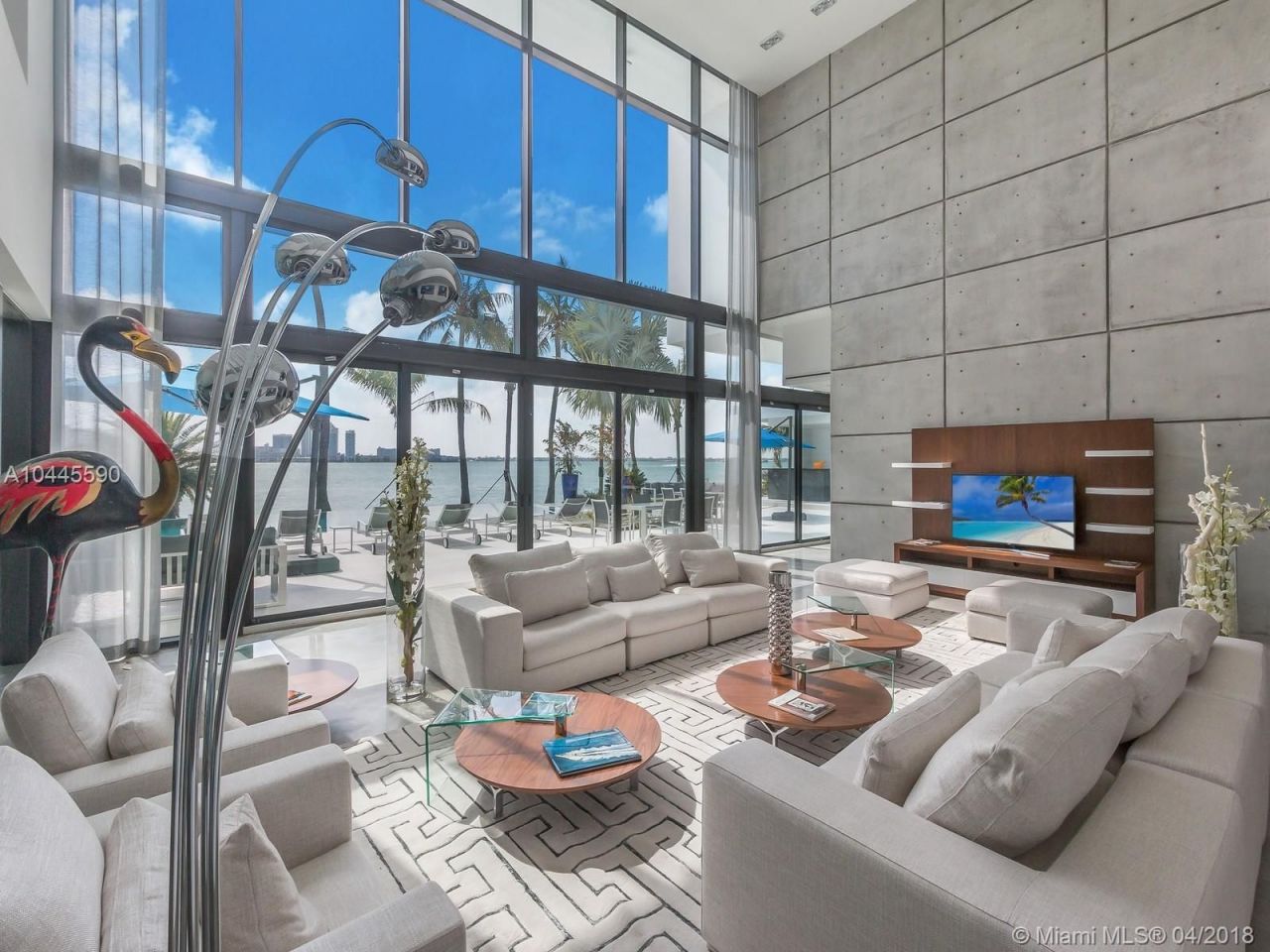 Villa in Miami, USA, 800 m² - picture 4