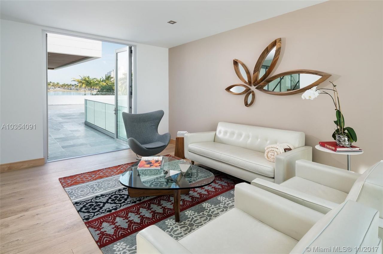 Villa in Miami, USA, 800 m² - picture 6