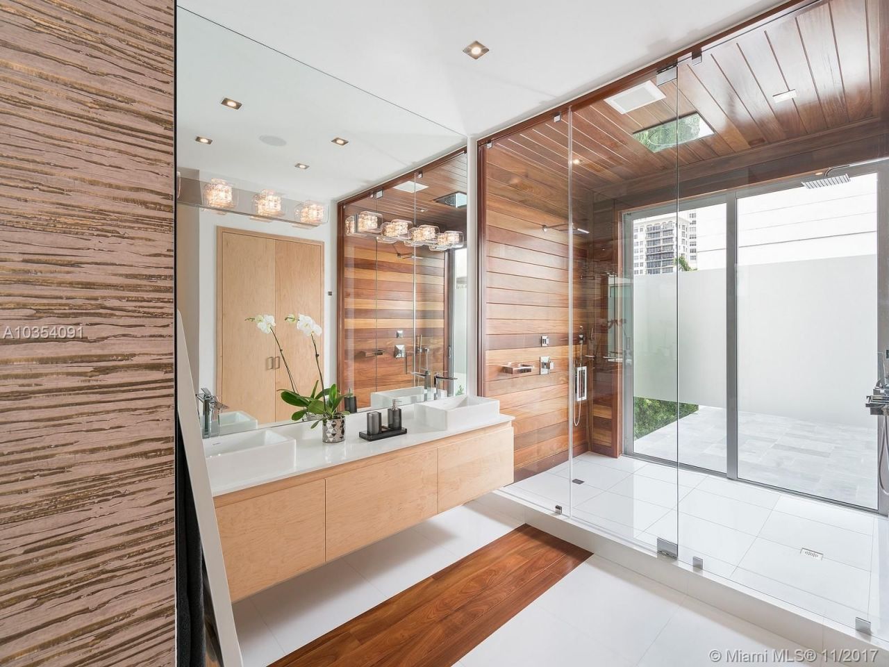 Villa in Miami, USA, 800 m² - picture 7