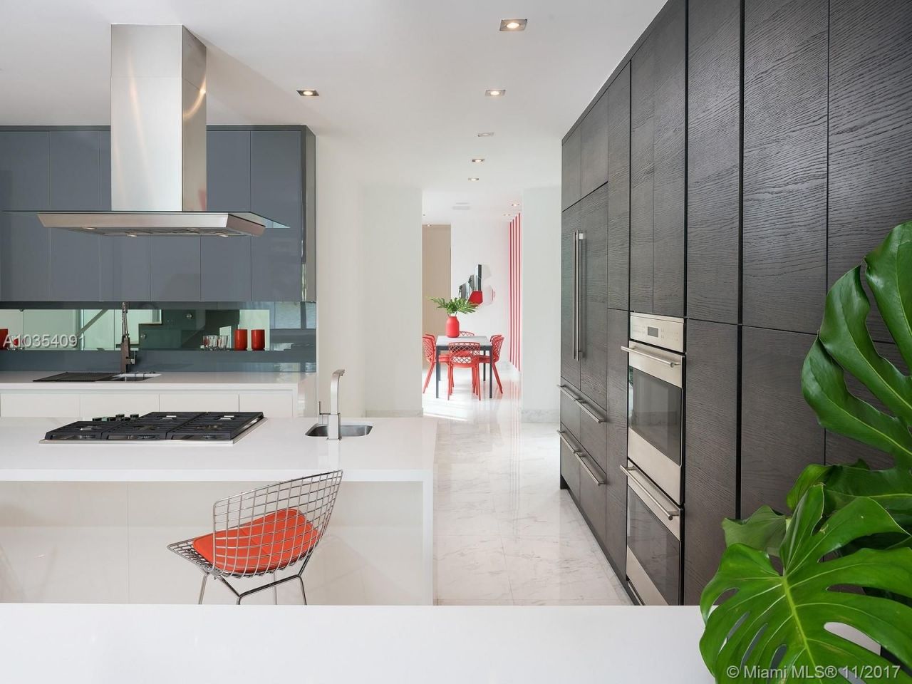 Villa in Miami, USA, 800 m² - picture 4