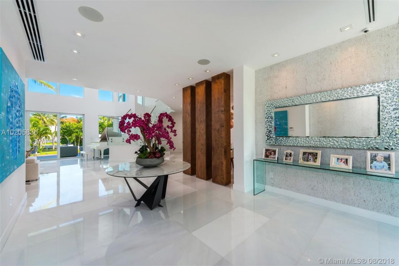Villa in Miami, USA, 640 m² - picture 11
