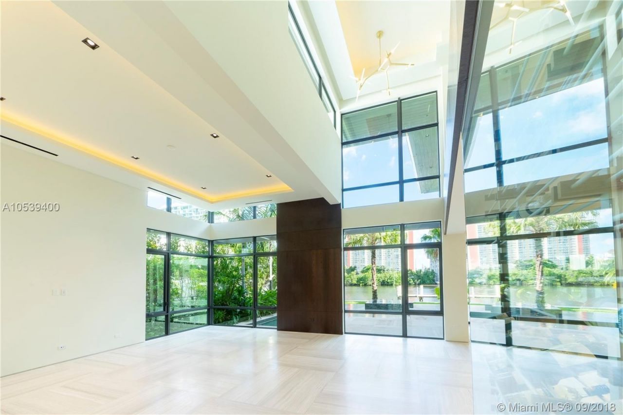 Villa in Miami, USA, 600 m² - picture 12