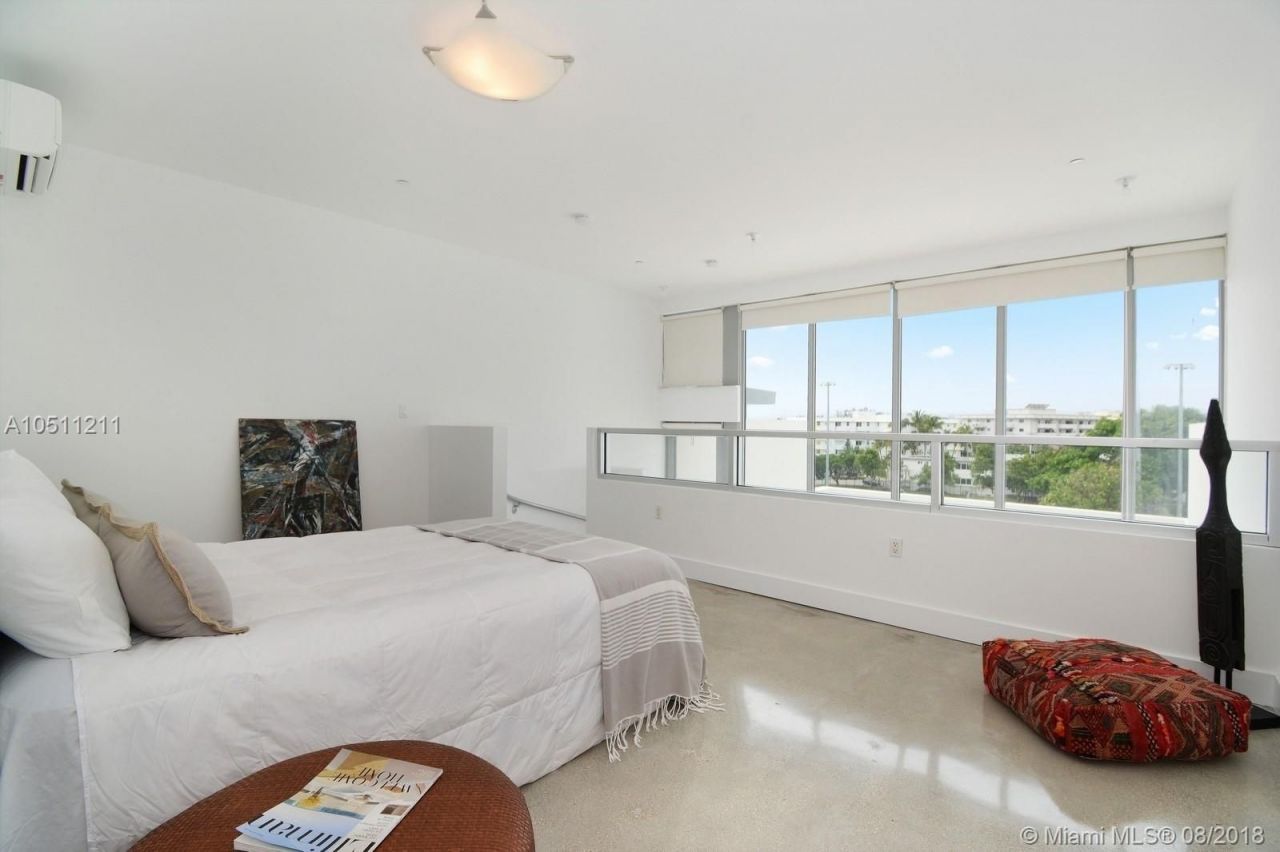 Townhouse in Miami, USA, 230 m² - picture 10