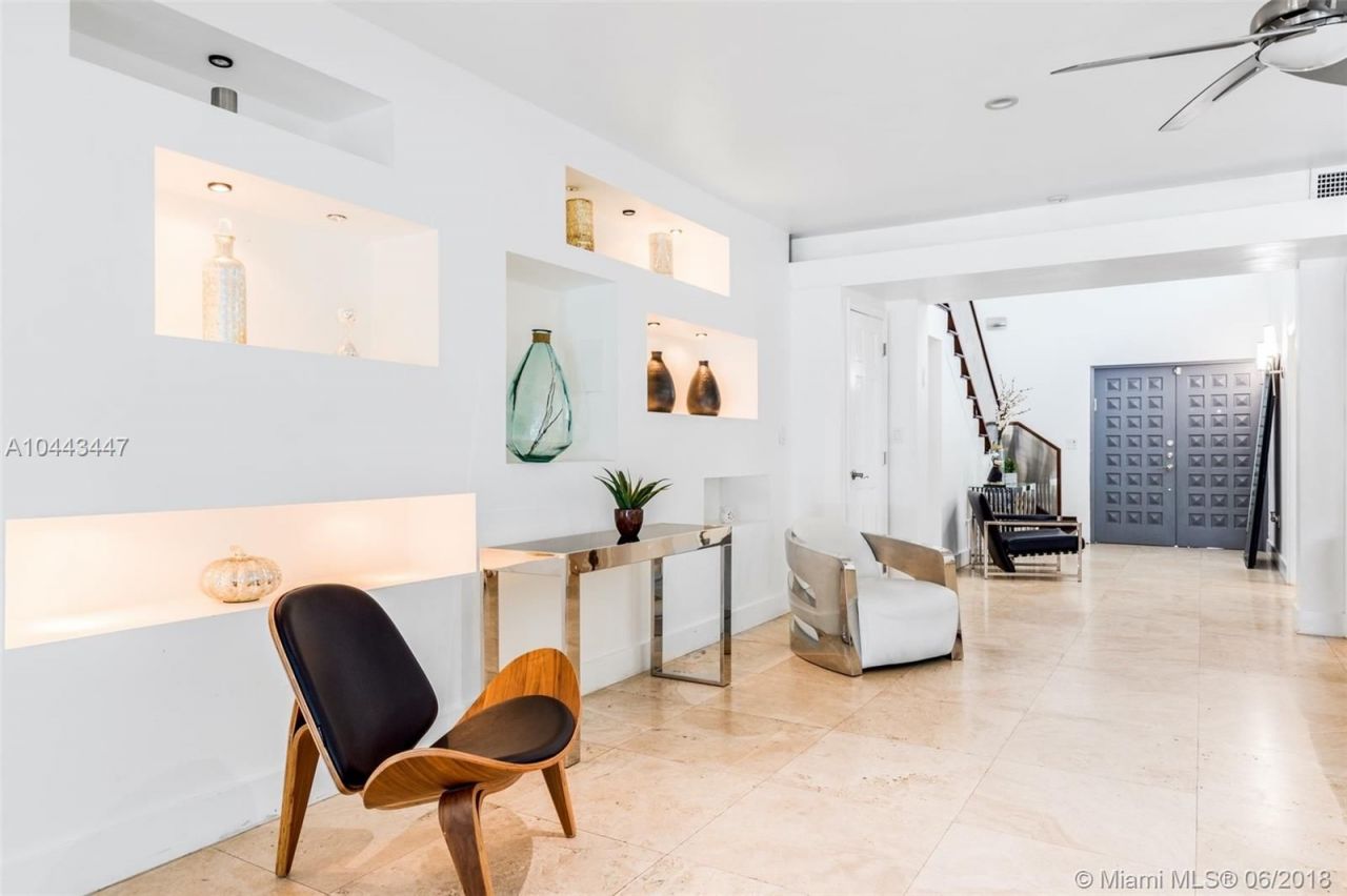 Maison à Miami, États-Unis, 330 m² - image 7