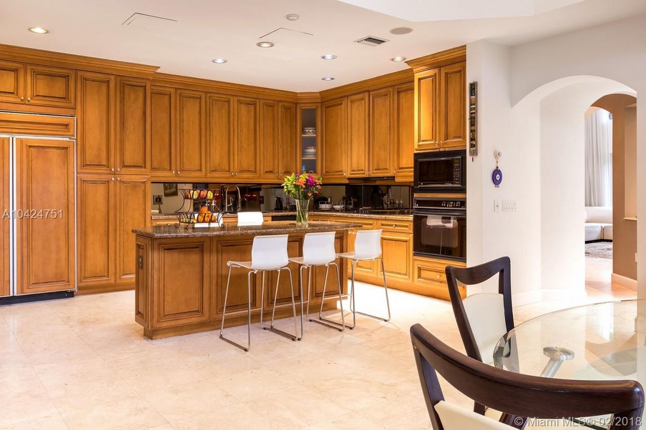 Casa a Miami, USA, 340 m² - foto 6