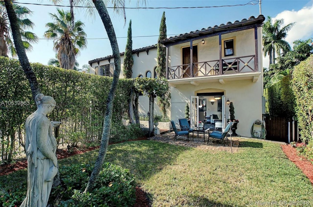 Maison à Miami, États-Unis, 300 m² - image 11