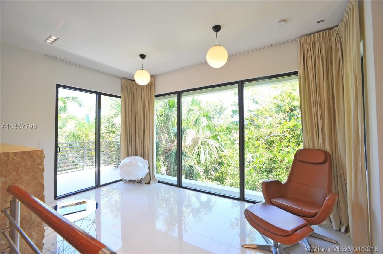 Haus in Miami, USA, 320 m² - Foto 9