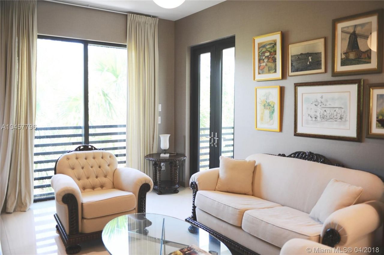 Haus in Miami, USA, 320 m² - Foto 10