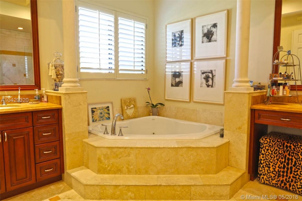 Casa a Miami, USA, 380 m² - foto 8