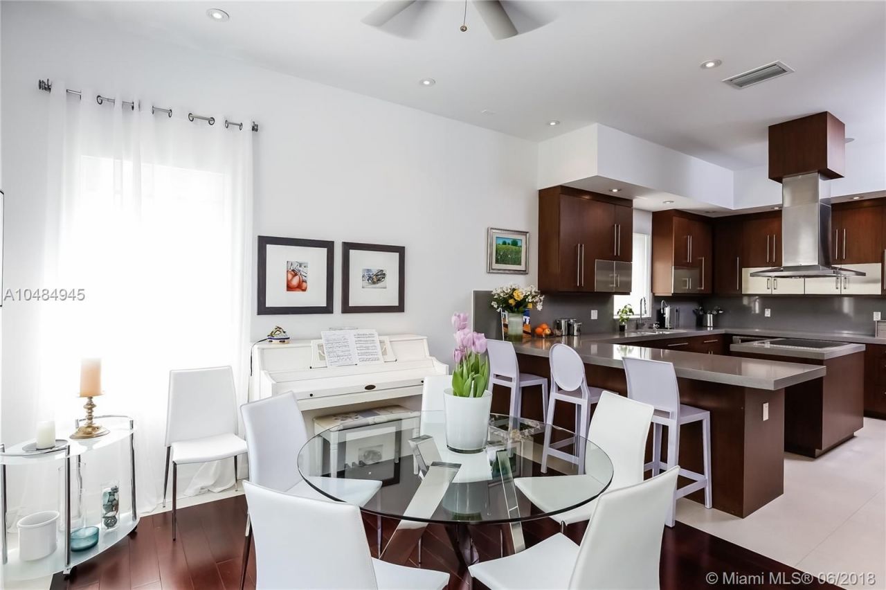 Haus in Miami, USA, 450 m² - Foto 8