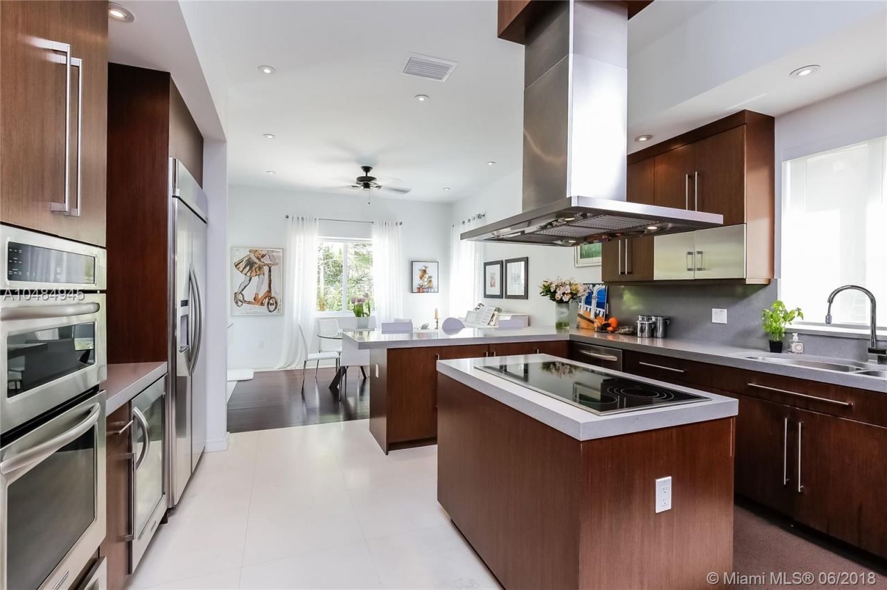 Haus in Miami, USA, 450 m² - Foto 10