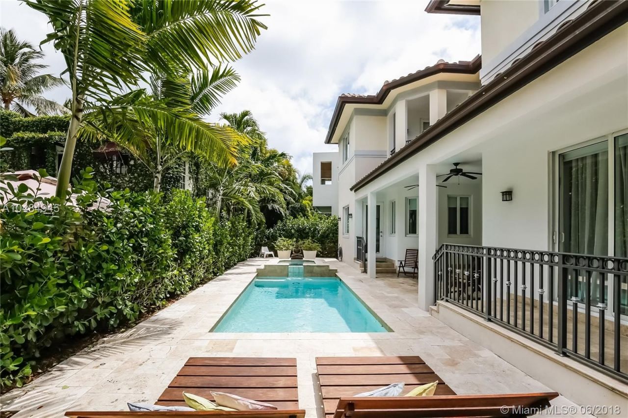 Haus in Miami, USA, 450 m² - Foto 12