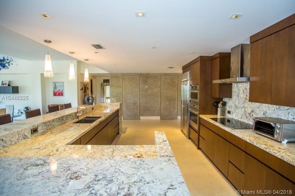 Ático en Miami, Estados Unidos, 270 m² - imagen 4