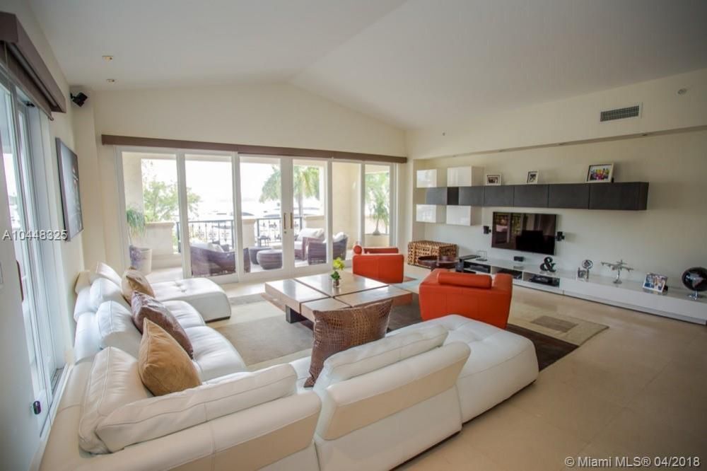 Ático en Miami, Estados Unidos, 270 m² - imagen 7