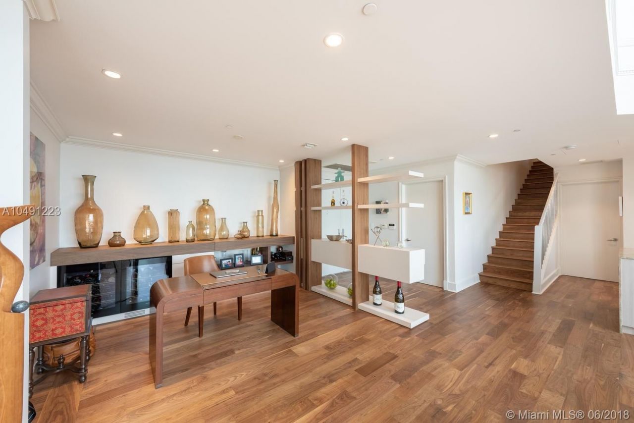 Ático en Miami, Estados Unidos, 290 m² - imagen 11