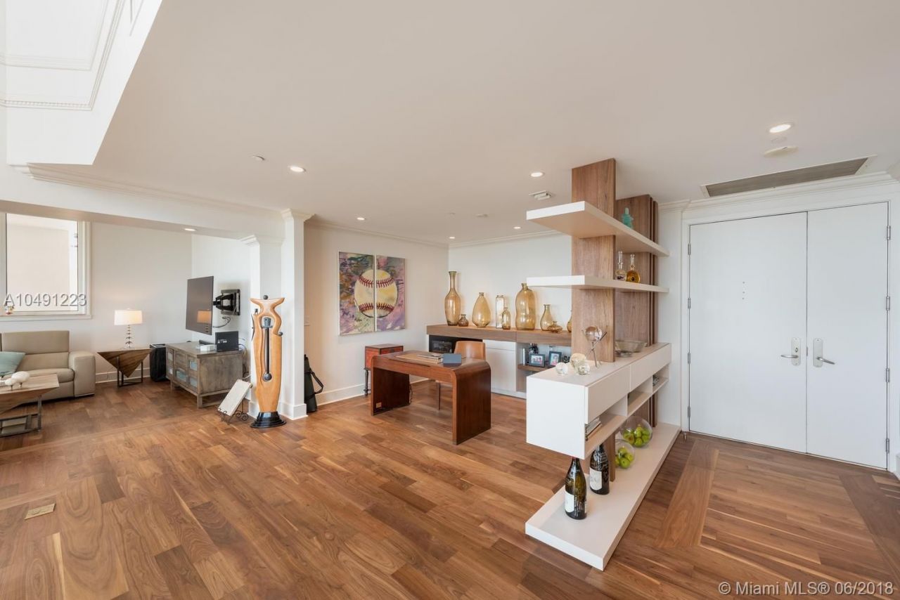 Ático en Miami, Estados Unidos, 290 m² - imagen 9