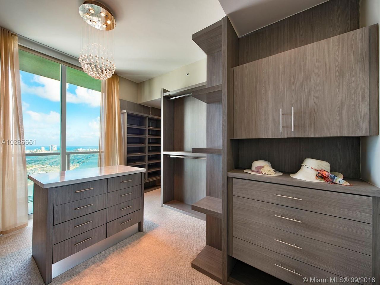 Ático en Miami, Estados Unidos, 300 m² - imagen 9