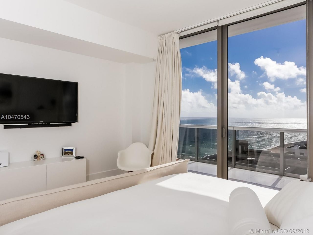 Penthouse in Miami, USA, 150 m² - picture 8