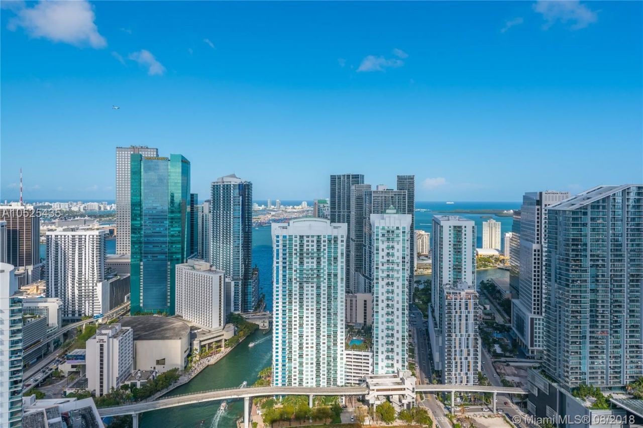 Ático en Miami, Estados Unidos, 230 m² - imagen 11