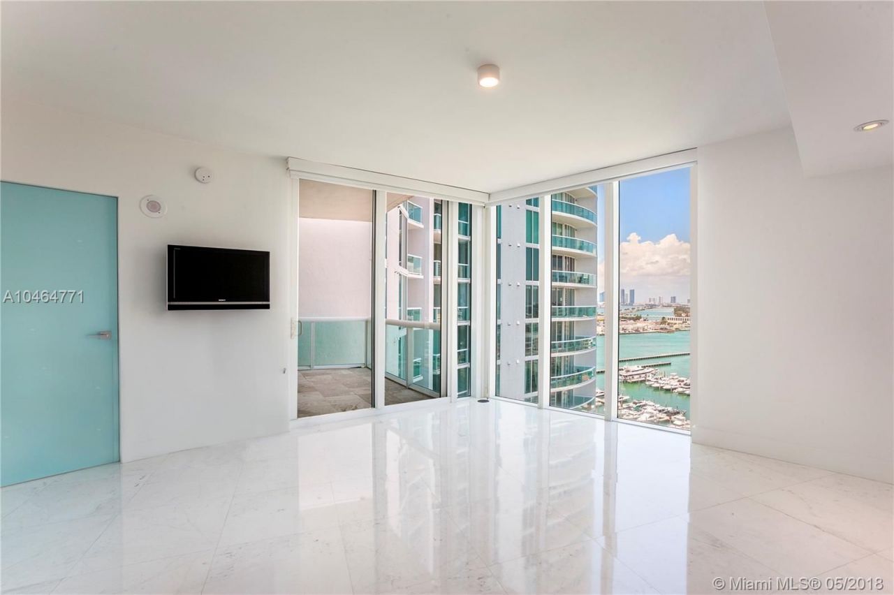 Penthouse in Miami, USA, 100 m² - picture 5