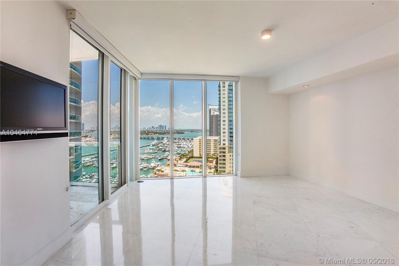 Penthouse in Miami, USA, 100 m² - picture 9