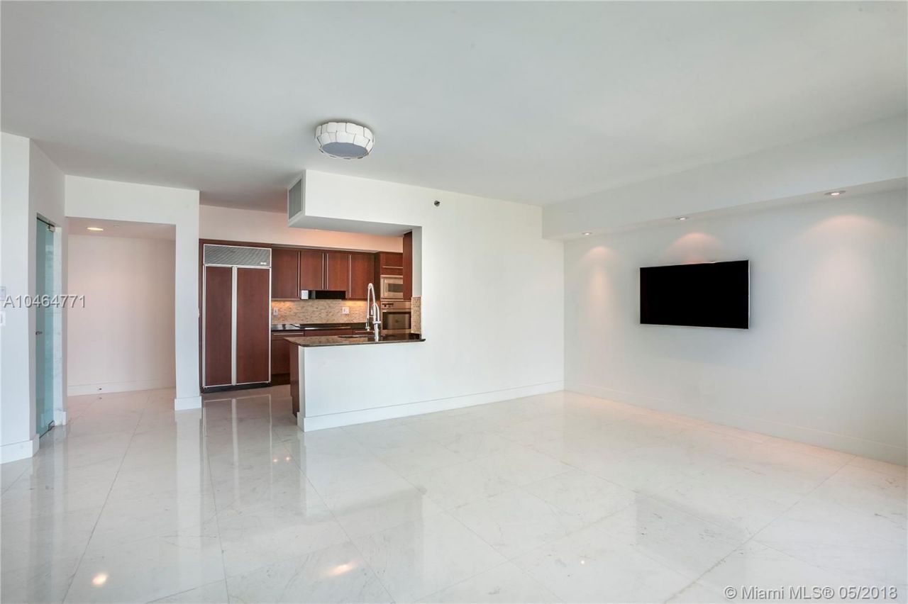 Penthouse in Miami, USA, 100 m² - picture 11