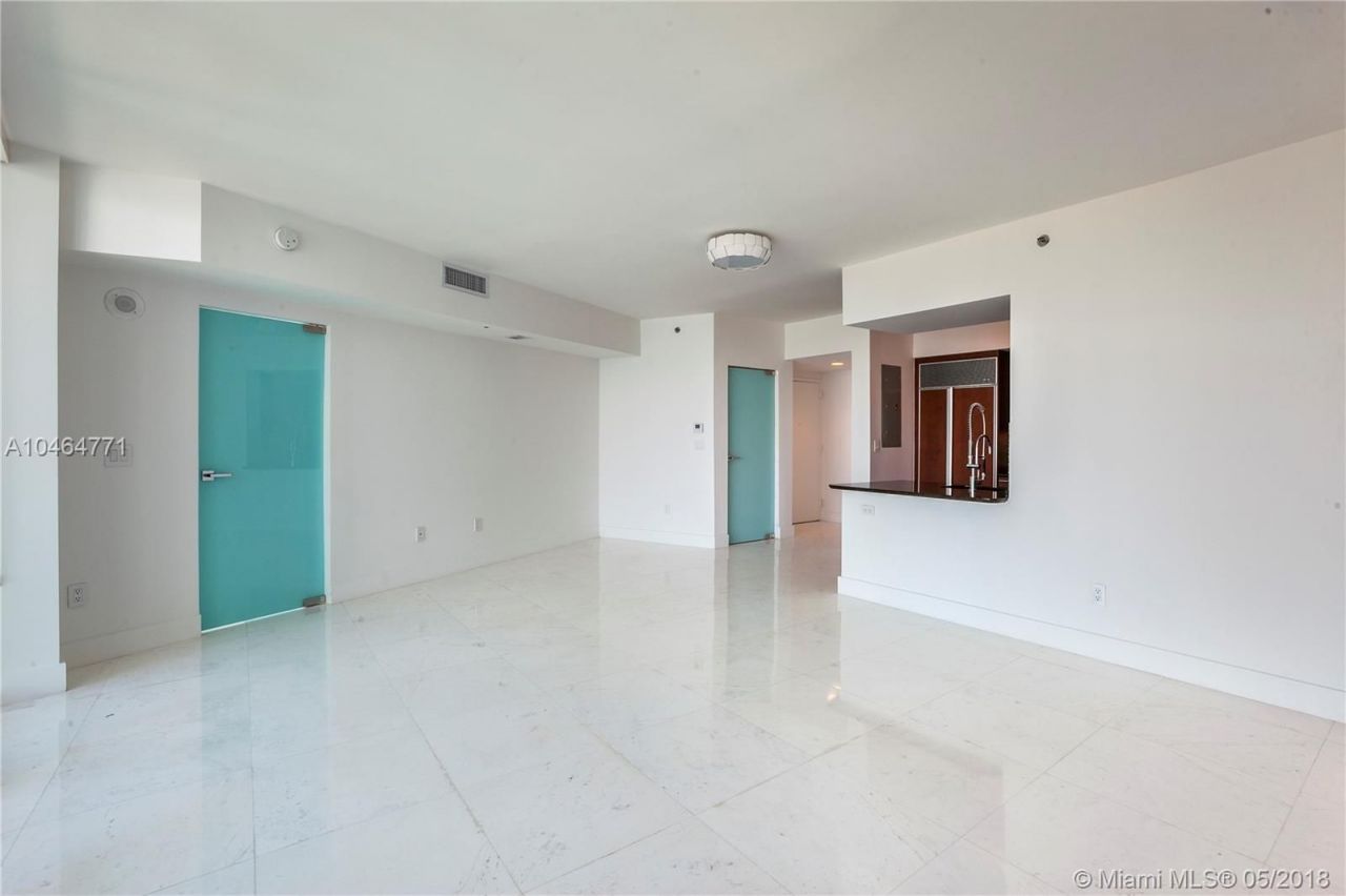 Penthouse in Miami, USA, 100 m² - picture 12
