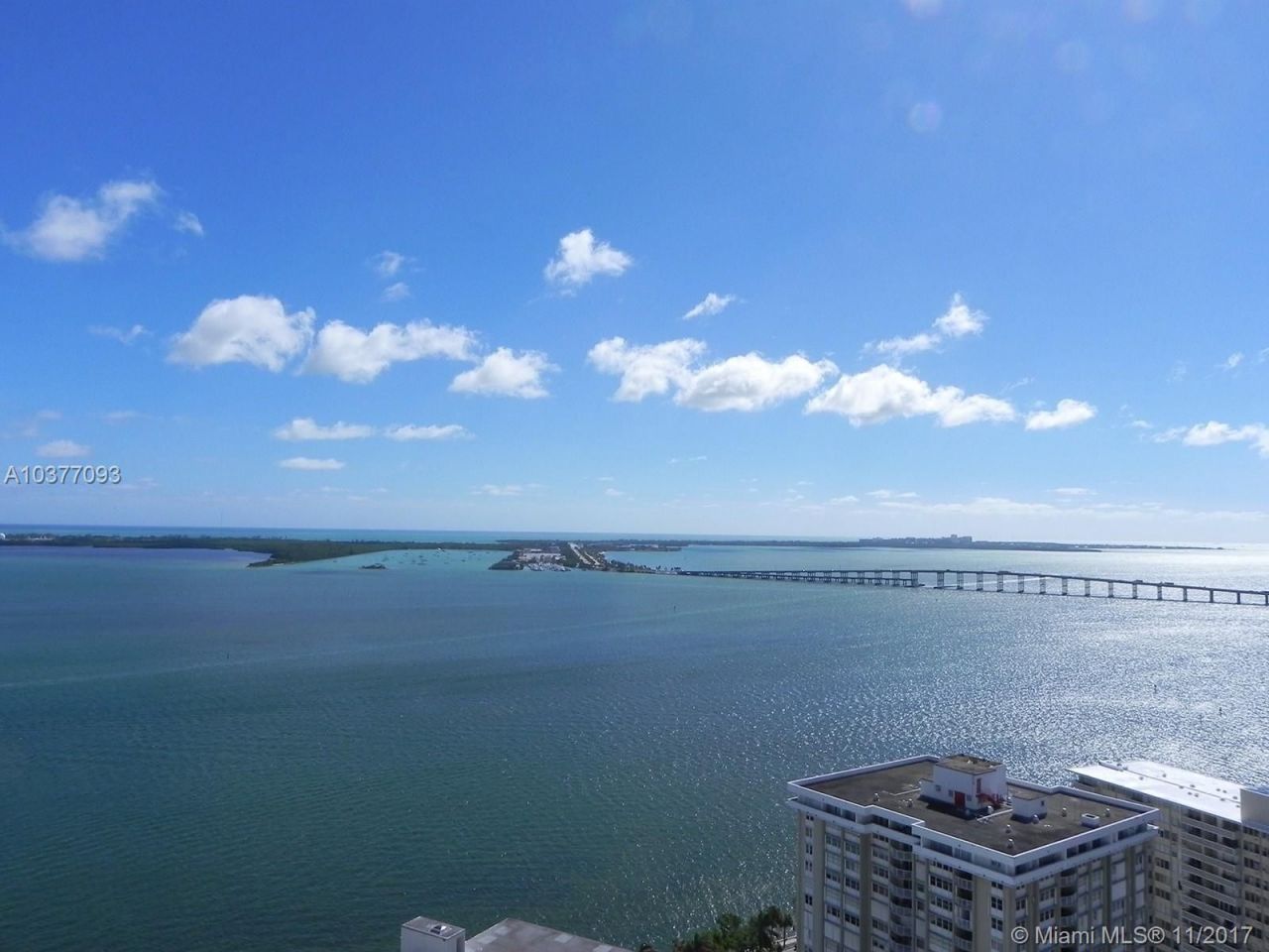 Flat in Miami, USA, 120 m² - picture 6