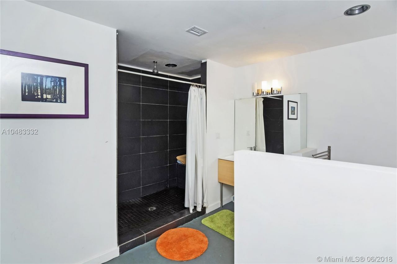 House in Miami, USA, 200 m² - picture 8