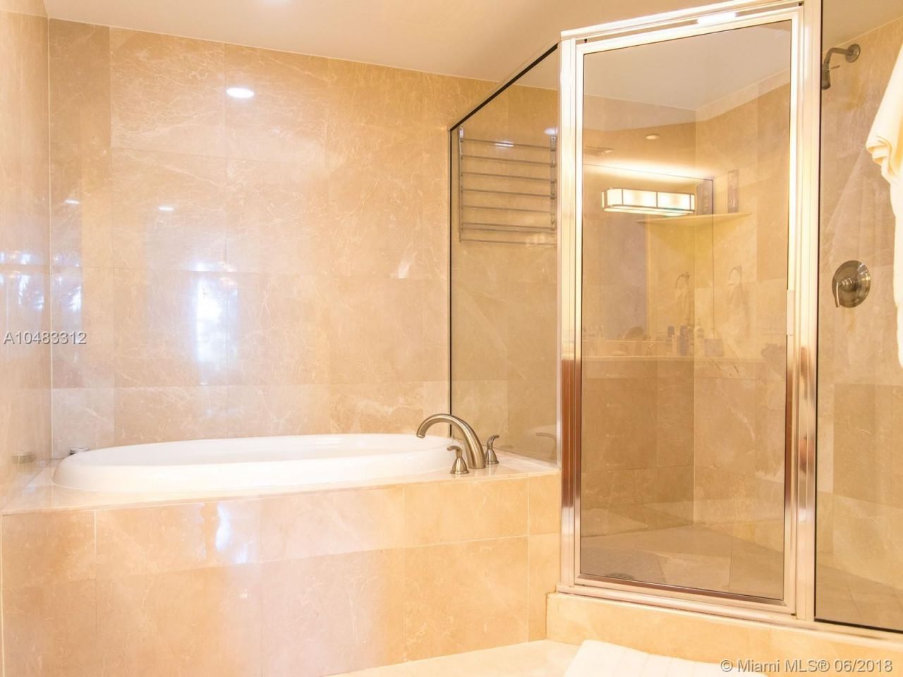 Appartamento a Miami, USA, 200 m² - foto 5