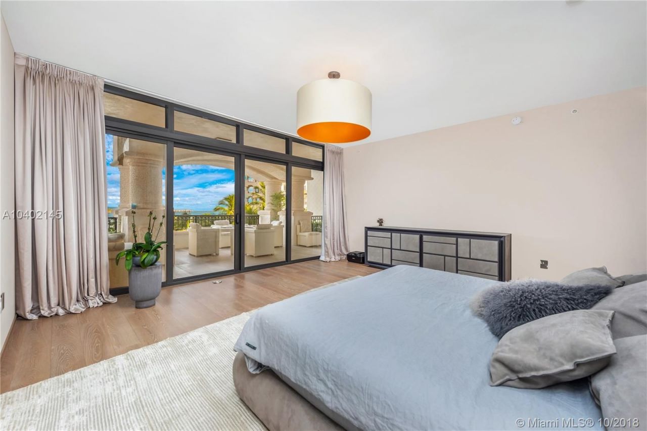 Appartement à Miami, États-Unis, 370 m² - image 4