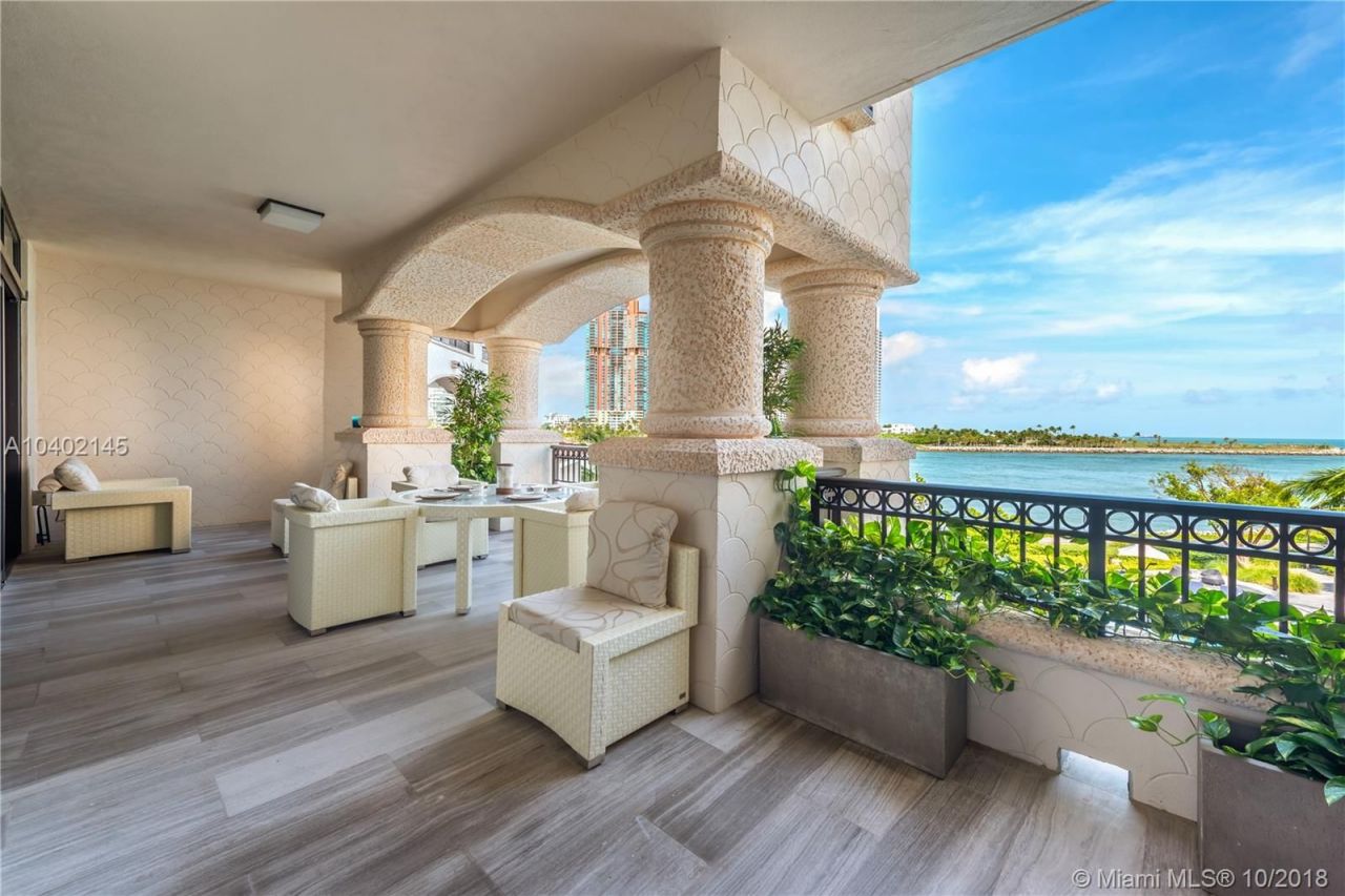 Appartement à Miami, États-Unis, 370 m² - image 2