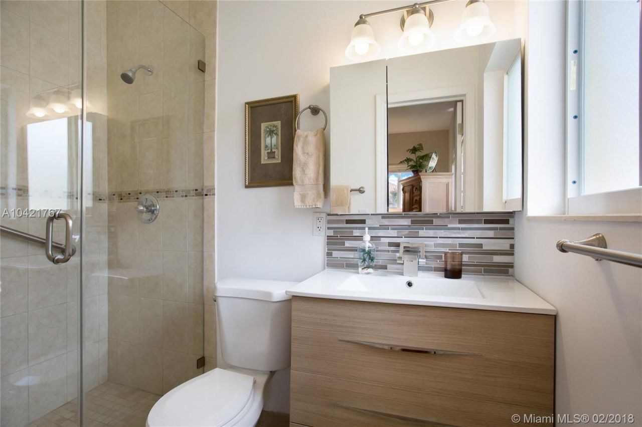 Casa a Miami, USA, 160 m² - foto 6