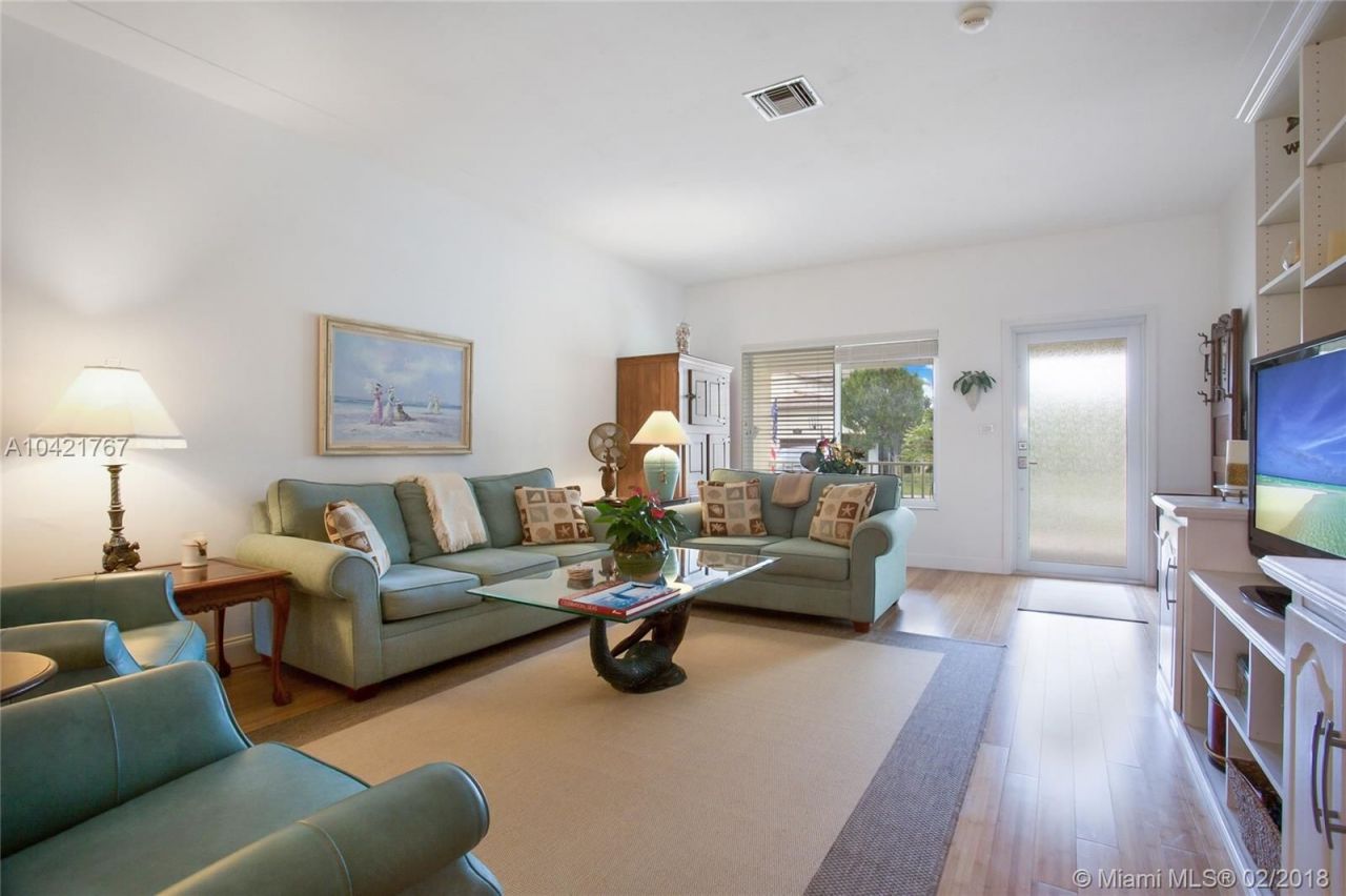 Casa a Miami, USA, 160 m² - foto 3