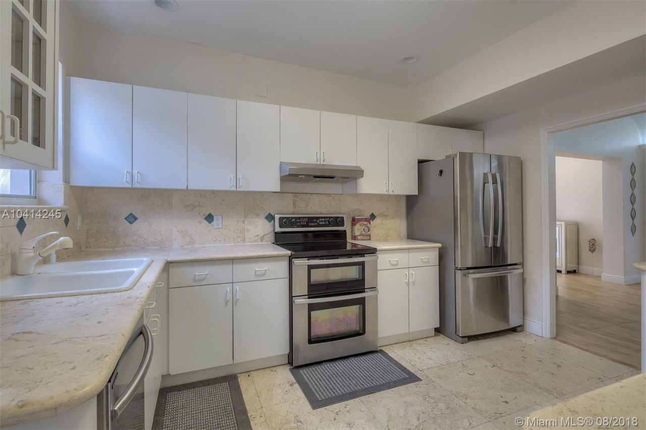 House in Miami, USA, 190 m² - picture 6