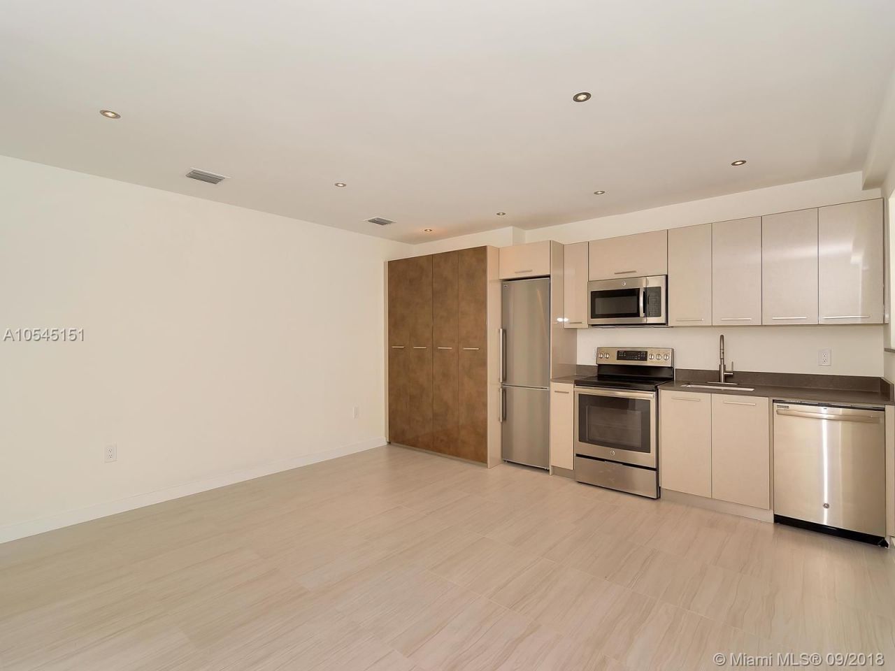 House in Miami, USA, 240 m² - picture 11