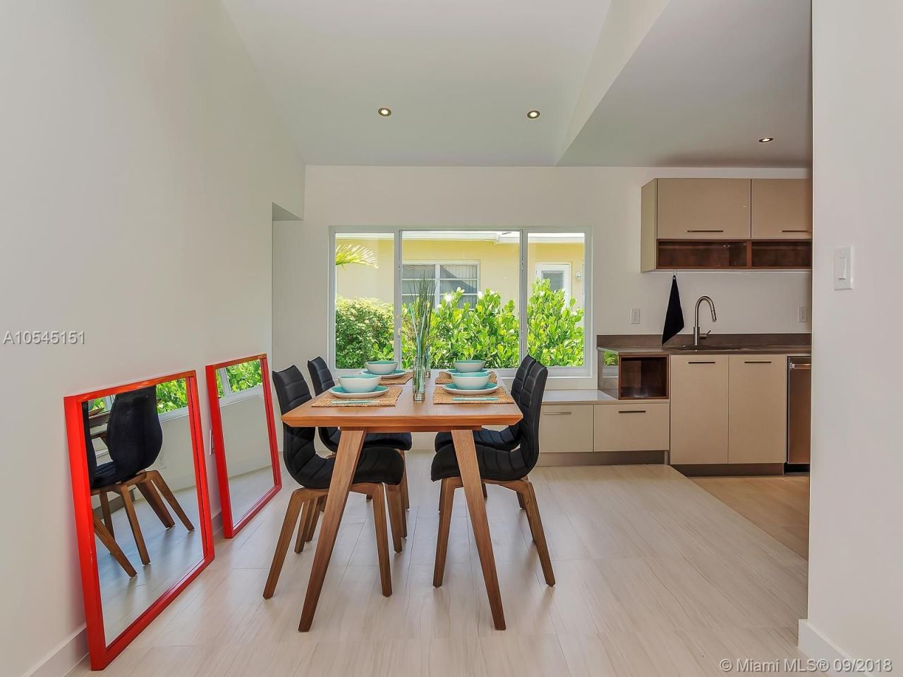 House in Miami, USA, 240 m² - picture 16