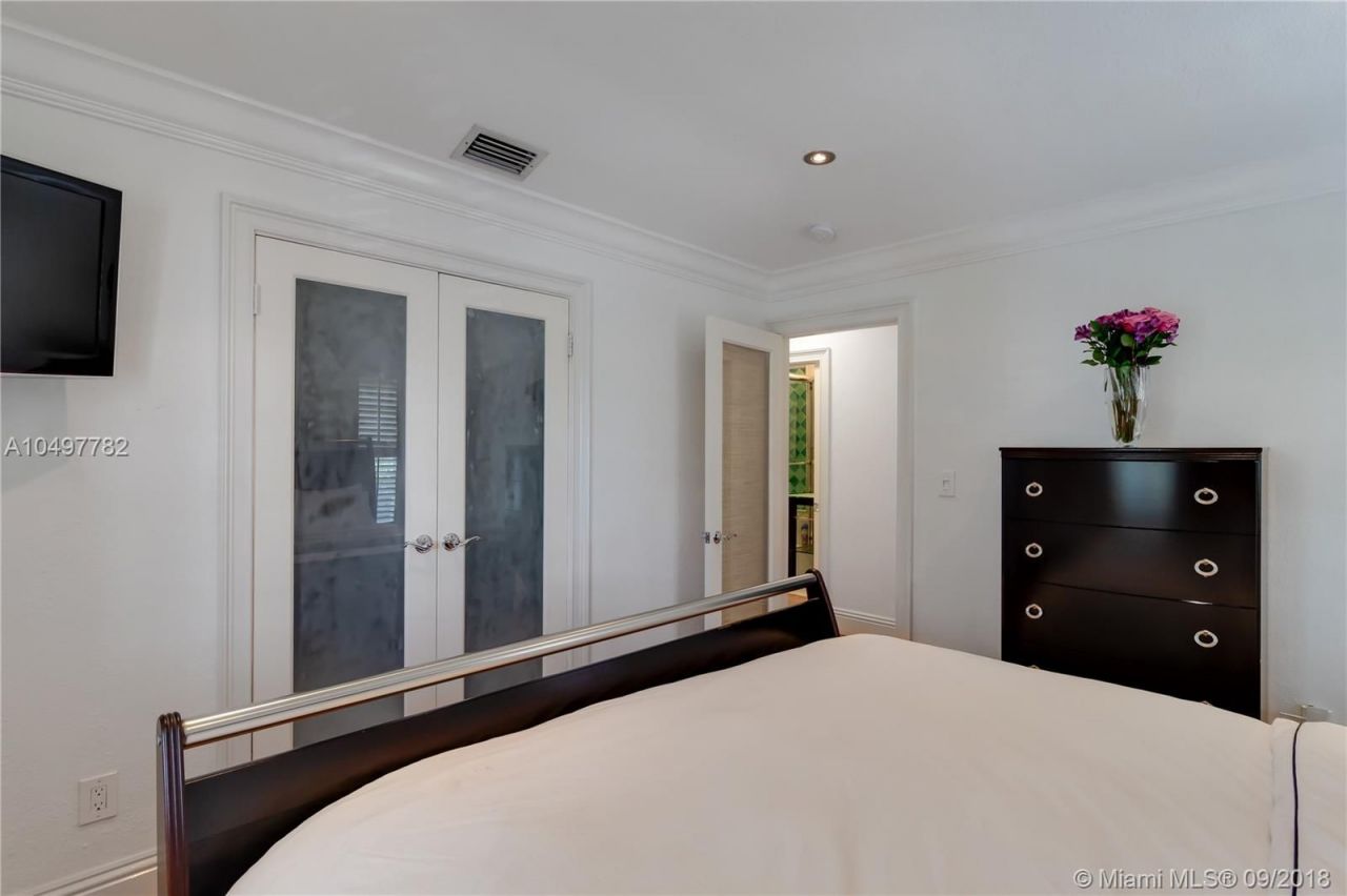 Casa en Miami, Estados Unidos, 180 m² - imagen 9