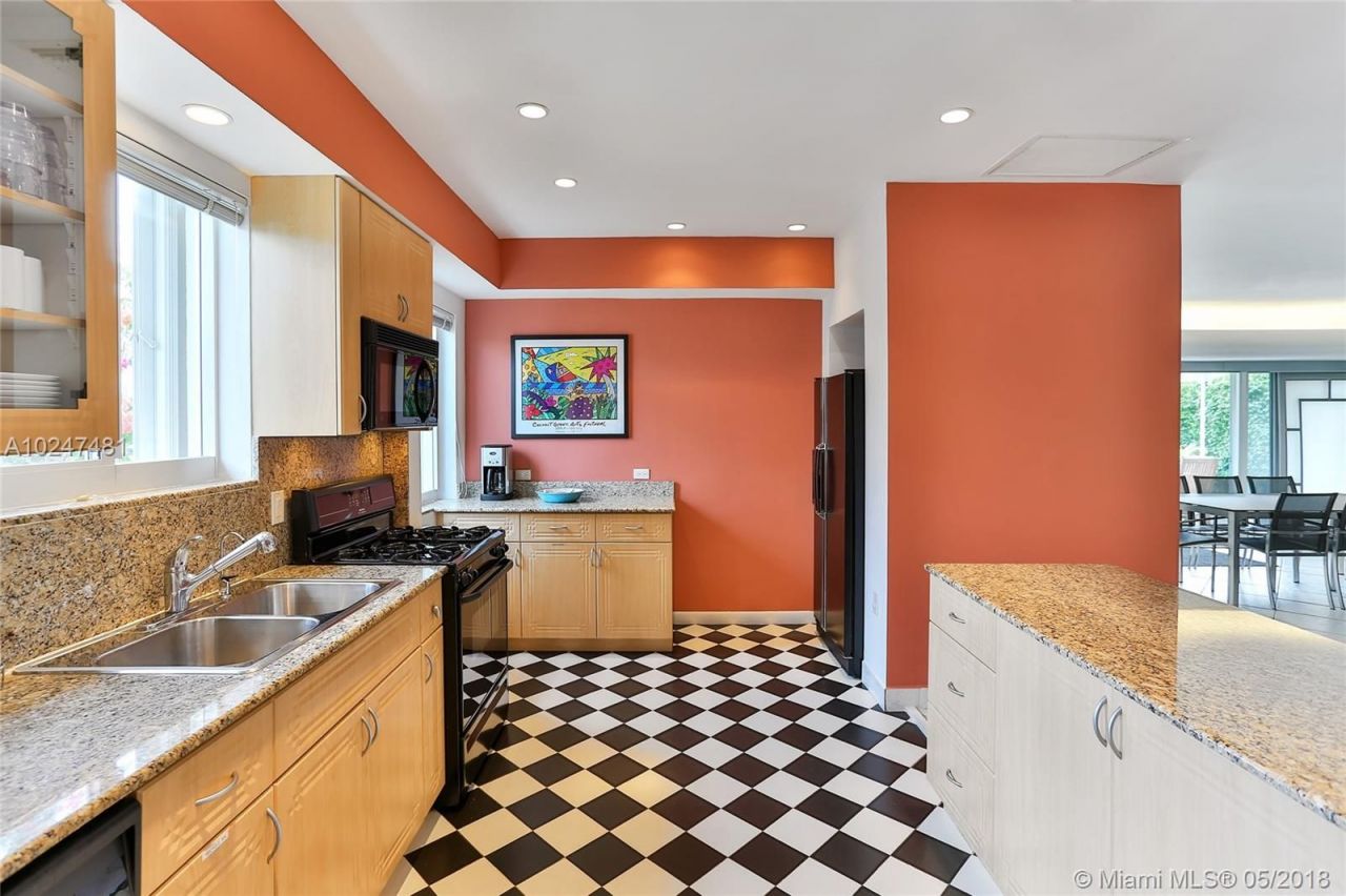 Casa a Miami, USA, 220 m² - foto 13