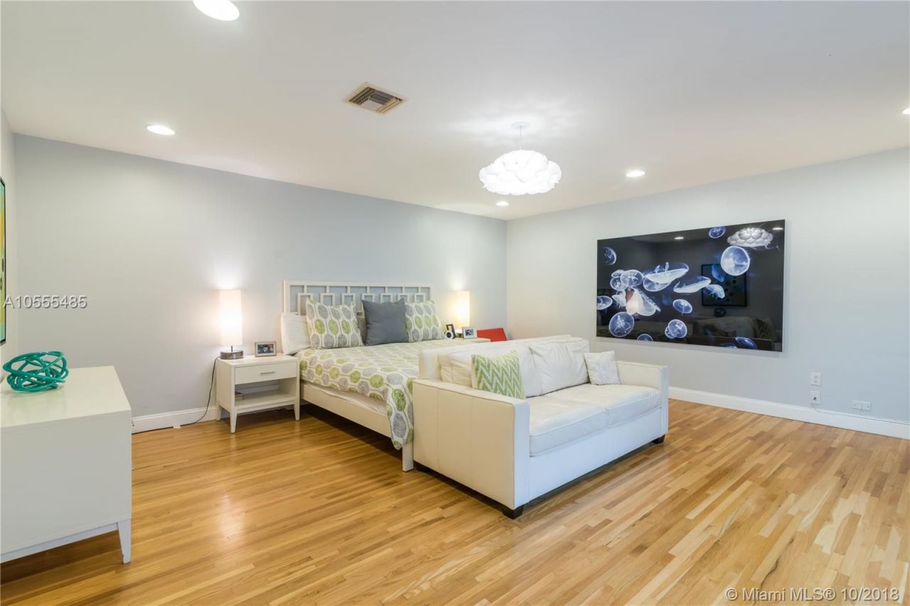 House in Miami, USA, 210 m² - picture 8