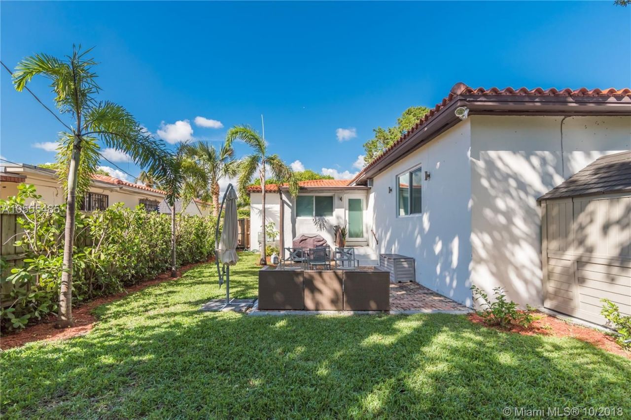 House in Miami, USA, 210 m² - picture 13