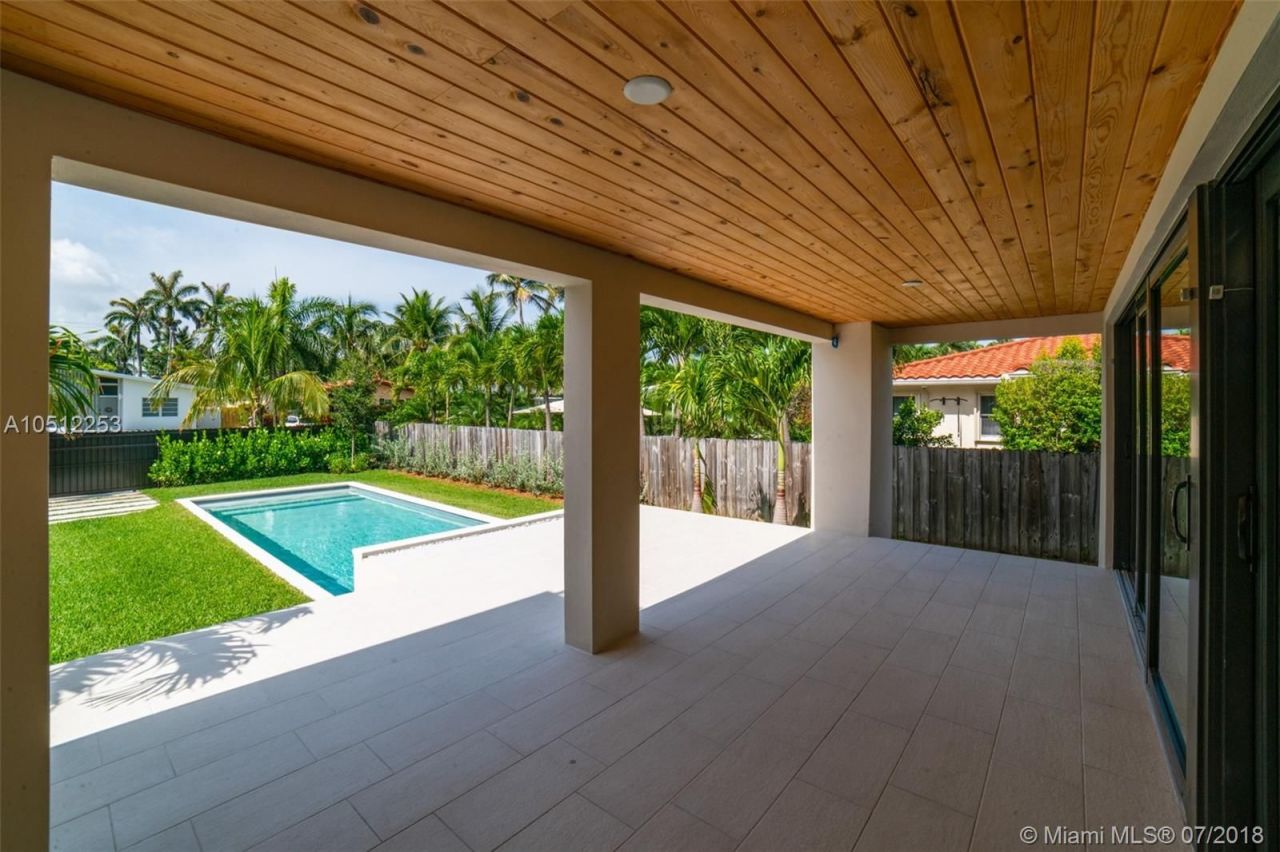 Villa in Miami, USA, 250 m² - picture 2