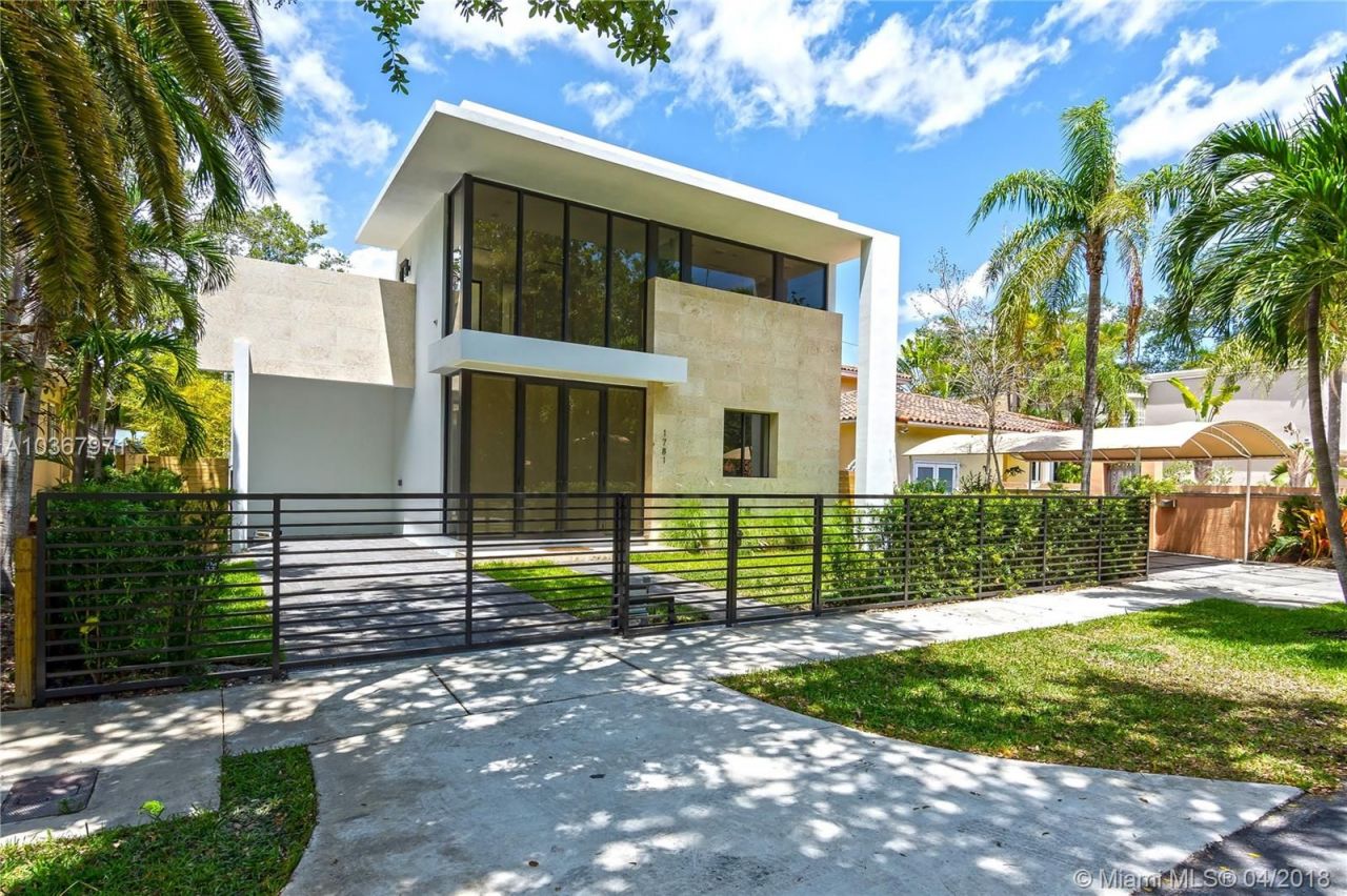 Villa in Miami, USA, 285 m² - Foto 2